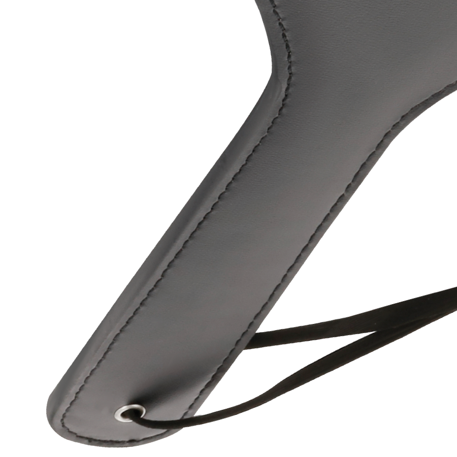 Close-up of the 'Darkness Remo Fetiche BDSM Preto' showing its design and features.