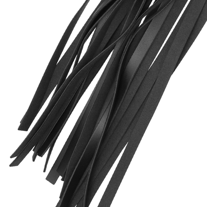 Chicote COQUETTE CHIC DESIRE FANTASY de couro vegano para BDSM e jogos eróticos