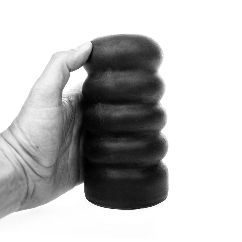 Masturbador masculino ALL BLACK Twink com design espiral e nervuras internas.