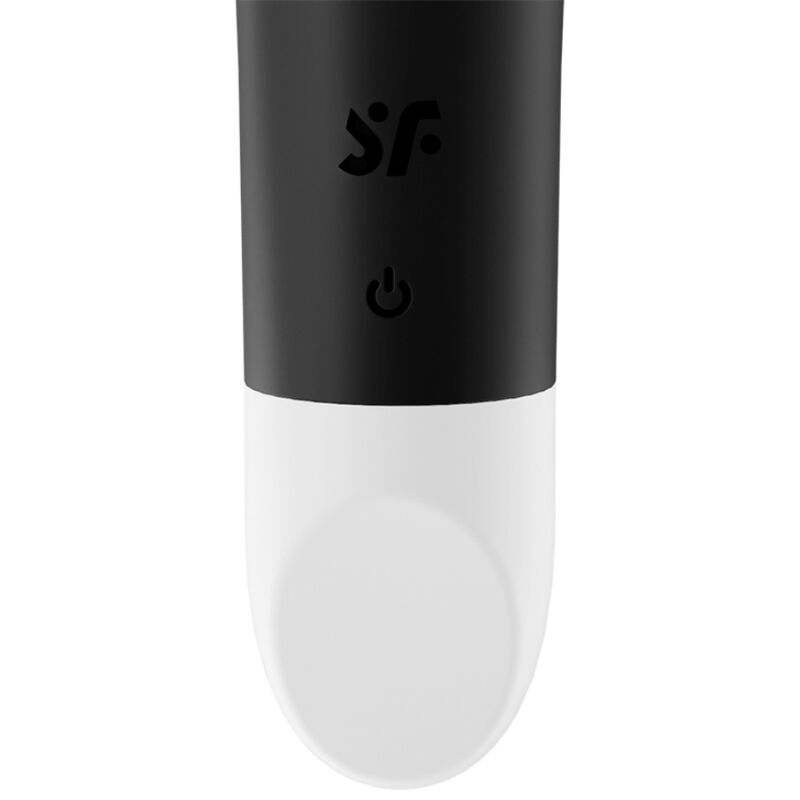 Close-up of the Satisfyer Ultra Power Bullet 2 Preto mini vibrator, highlighting its compact design and smooth silicone texture.