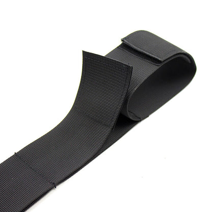 Ohmama Fetish Barra Separadora Flexível com Retenções de Pulso de Nylon para experiências BDSM seguras.