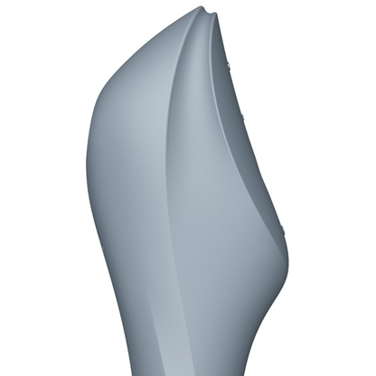 Detalhe do Satisfyer Curvy Trinity 3 Vibrador de Pulso de Ar, destacando seu design curvo e material de silicone.