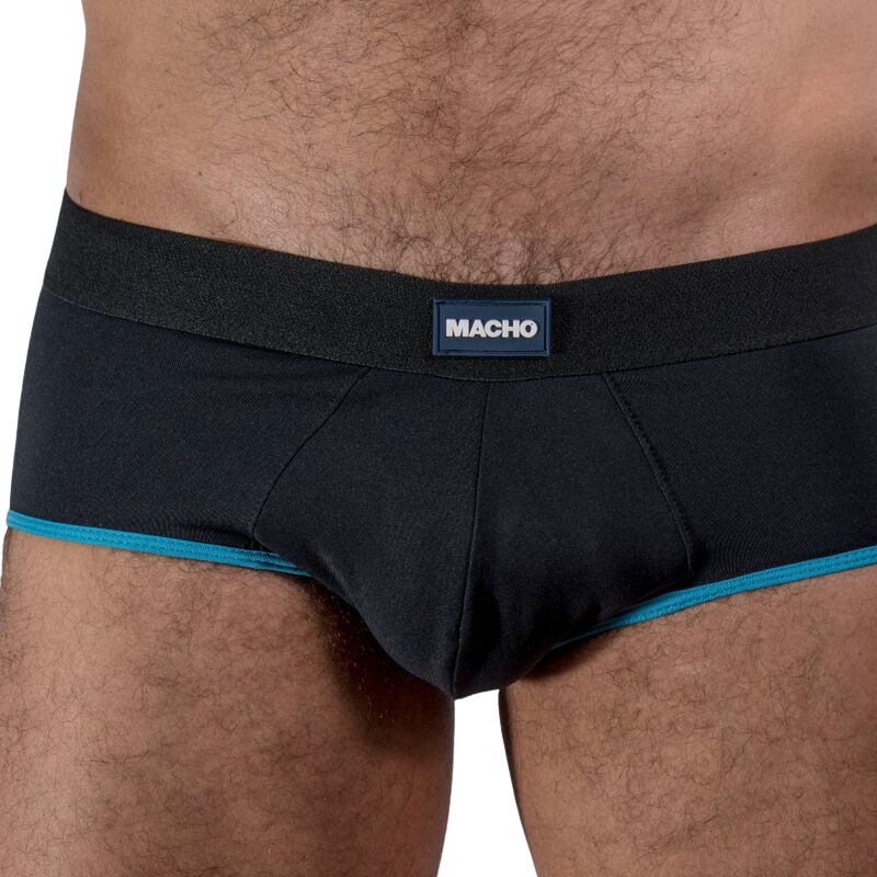 Cueca Brief Masculina MACHO de lycra adaptável em amarelo escuro, destacando o corte e o tecido.