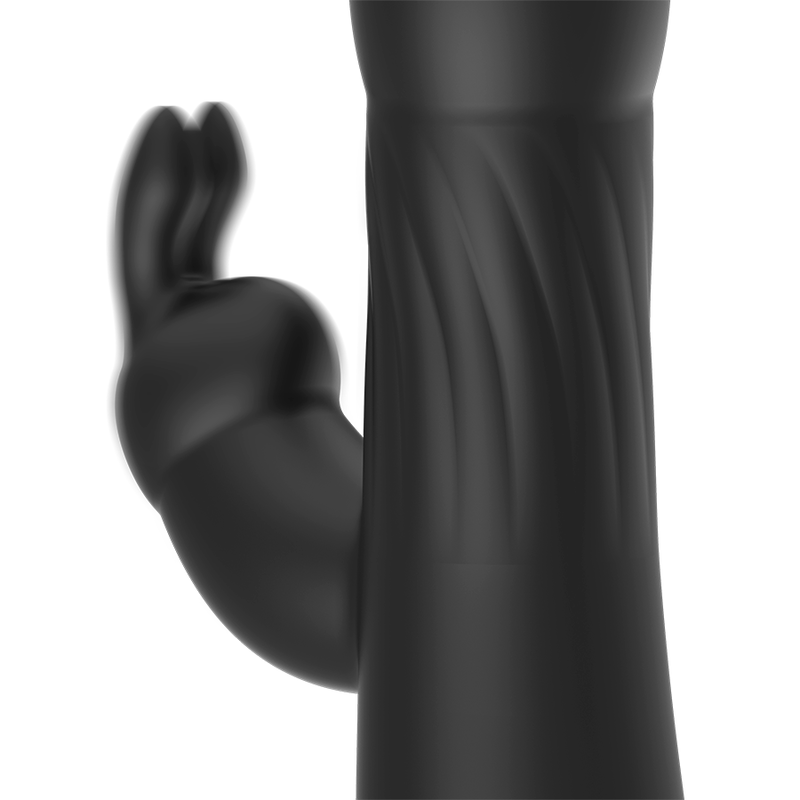Close-up do Vibrador e Rotador BRILLY GLAM Moebius Coelho, mostrando a sua forma ergonómica e detalhes de silicone macio para estimulação do ponto G e clitóris.
