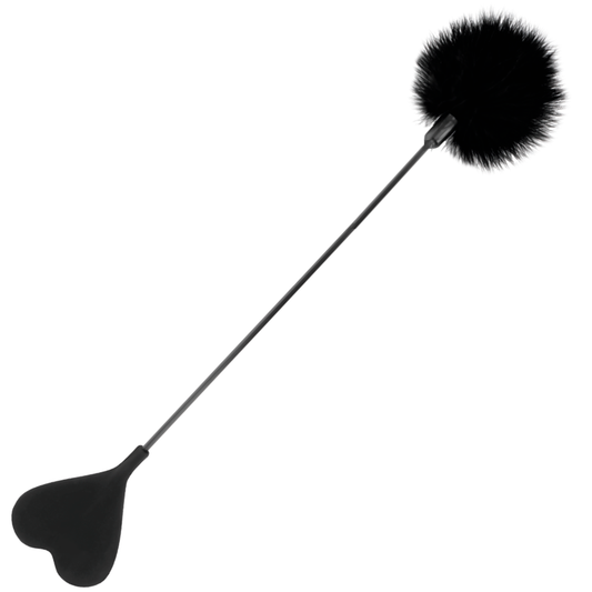 Chicote de penas dupla face Darkness 40cm preto para jogos de BDSM e exploração sensorial.