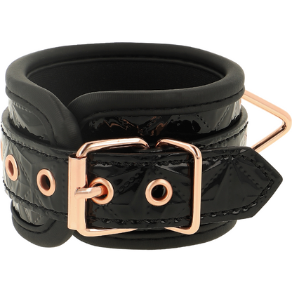 COQUETTE CHIC DESIRE Algemas de Couro Vegano com Forro de Neoprene