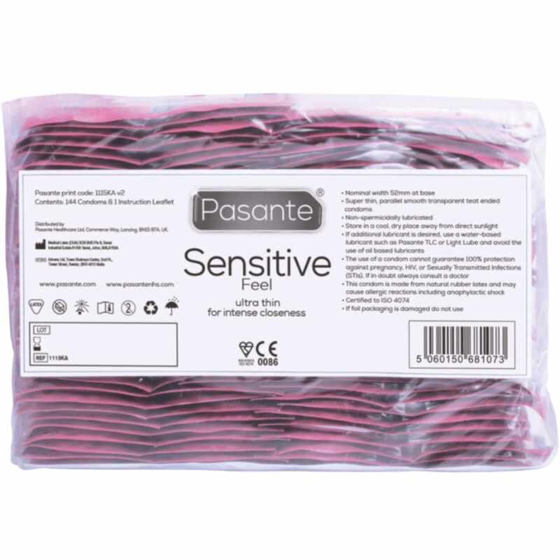 Embalagem dos preservativos PASANTE Sensitive Feel Ultrafinos 144 Unidades, destacando a textura suave e fina.