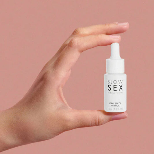 Frasco de BIJOUX SLOW SEX Óleo de Sexo Oral com CBD 15ml