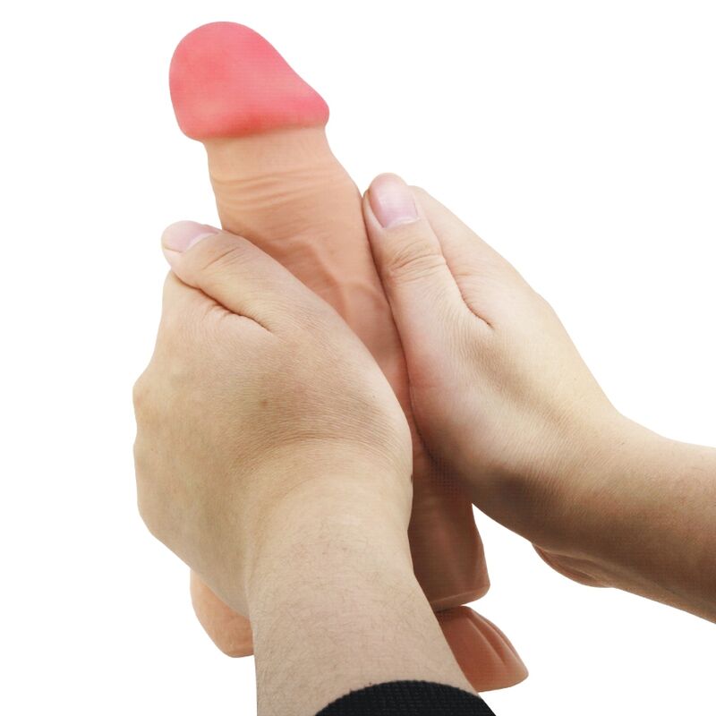 Close-up do vibrador Pretty Love Sliding Skin realístico com ventosa e controlo remoto, na cor carne.