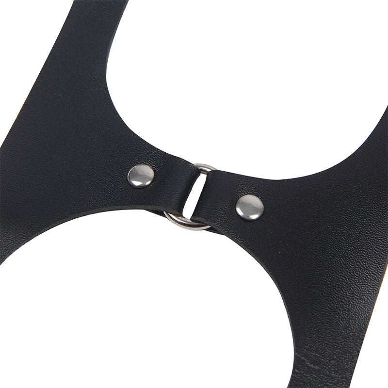 SUBBLIME Arnês de Corpo Completo em couro preto com fivelas, exibindo design sedutor e material de qualidade.