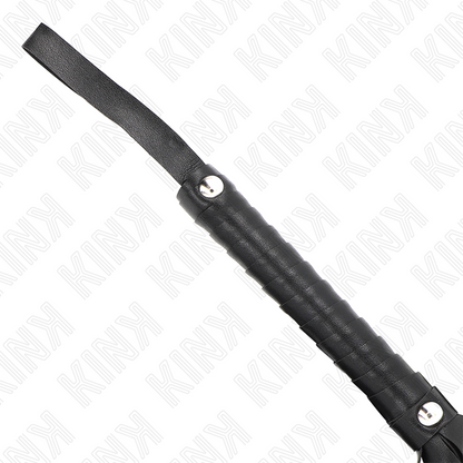 Close-up do Chicote de Cauda Larga KINK Preto 48,5cm, destacando o design e o material.