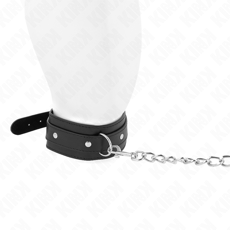 Detalhe do Colar e Trela Ajustável KINK para BDSM, mostrando material e fecho.