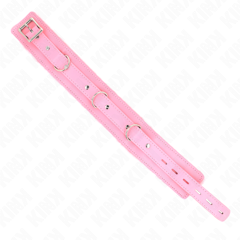Colar BDSM com trela KINK rosa, detalhando o material e a fivela ajustável.