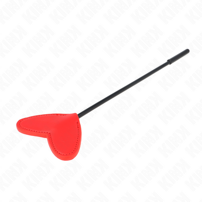 Close-up of the KINK Paleta BDSM Forma de Coração Vermelho 33x10cm showing its design and texture.
