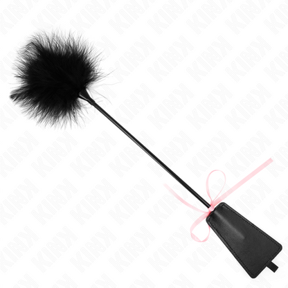 KINK Penas de Cócegas Flogger com Laço de Fita Rosa 49 CM, ideal para jogos sensuais.