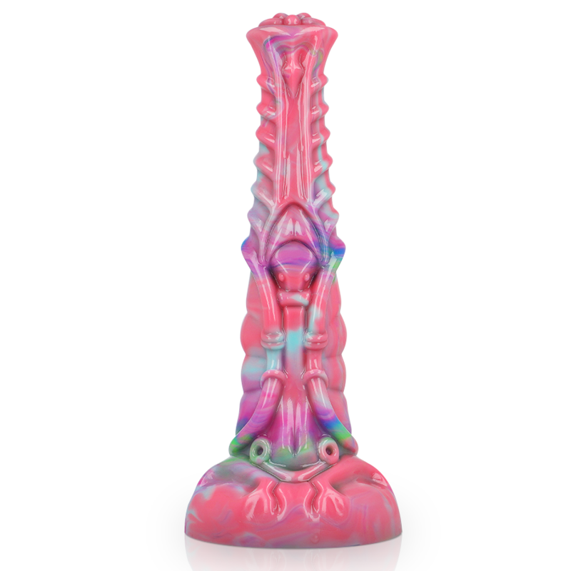 Close-up do Dildo EPIC Sidhe em silicone líquido, mostrando detalhes e textura.