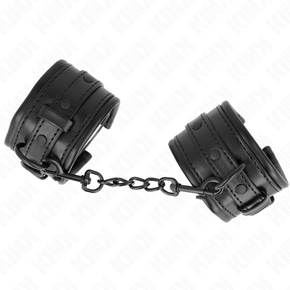 Punhos Ajustáveis Pretos KINK para BDSM, detalhe do material e fecho.