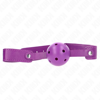 KINK Mordaça Bola Respirável Roxa 4,5cm com correia ajustável, mostrando detalhes do silicone e fecho.