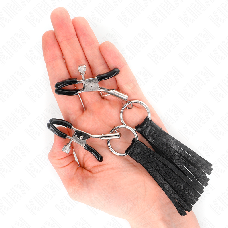Pinças para Mamilos KINK de Couro 6 CM, detalhe do material e mecanismo ajustável.