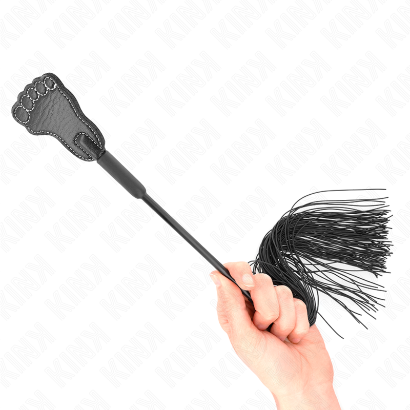 KINK Pá Formato de Pé com Chicote Borla 31cm para BDSM, mostrando detalhes do design e textura.