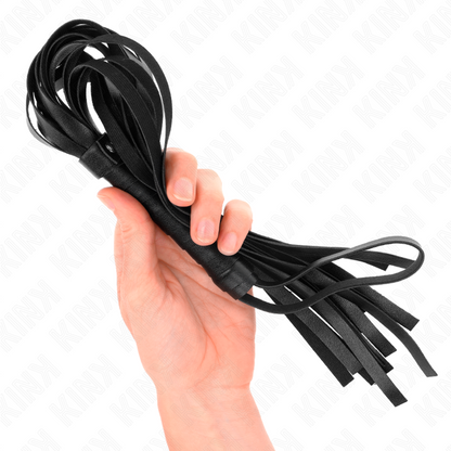 Close-up do KINK Chicote Preto Simples 45cm, mostrando sua textura e design.