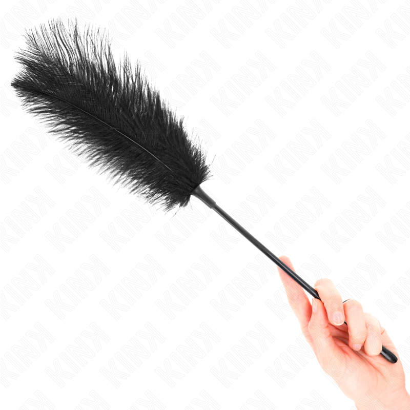 Espanador de penas de avestruz KINK 19 CM para estimulação sensual e jogos BDSM.