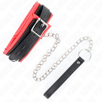 Colar pesado KINK com cinto ajustável para práticas BDSM, detalhe do fecho e material robusto.