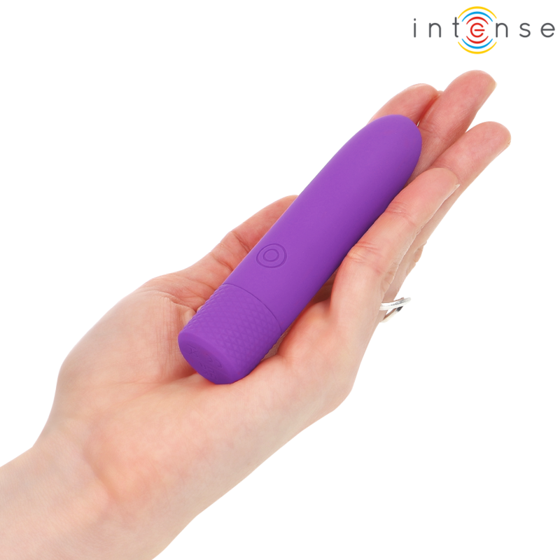 Close-up da Bala Vibratória INTENSE SYMONE USB Recarregável Roxo mostrando suas 8 vibrações e design compacto.