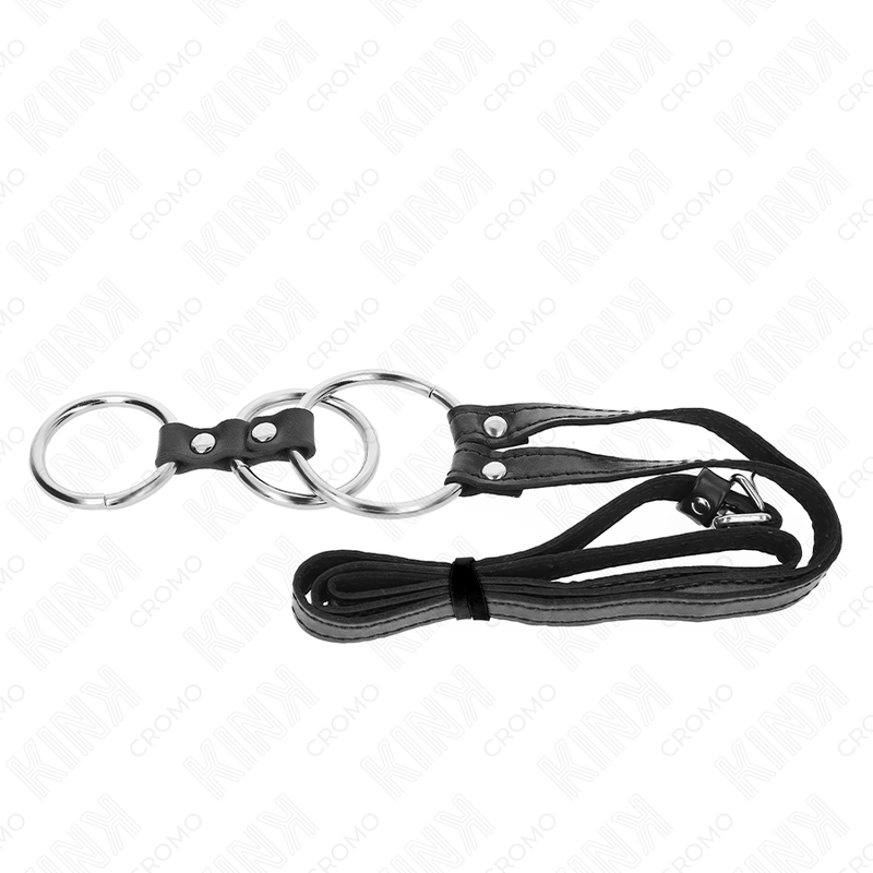 KINK Anel Peniano Triplo de Metal com Cinto de Couro, detalhe de fecho.