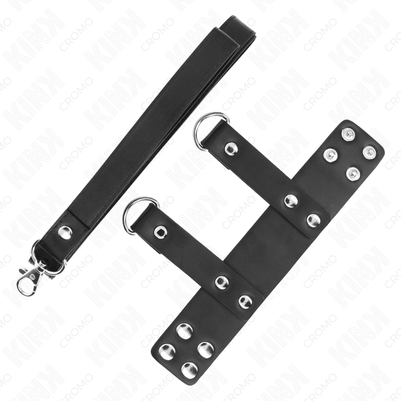 Close-up of the KINK Anel Peniano com Tira de Couro Ajustável, showcasing its leather texture and adjustable strap.