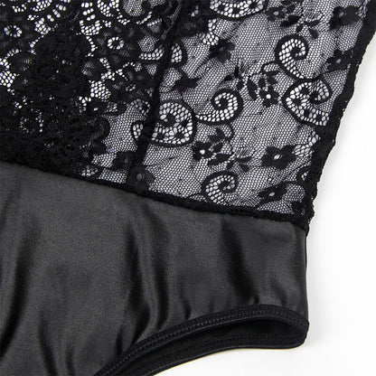 Close-up do Body Sexy Subblime com Cinta-Liga Preto S/M, mostrando detalhes do tecido e design.