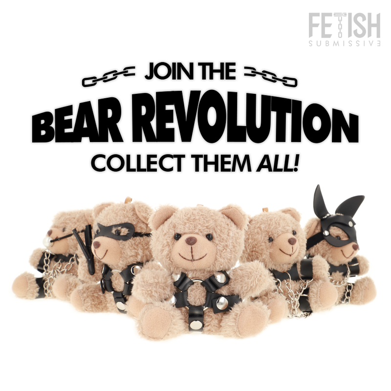Urso de pelúcia BDSM Bongo da FETISH SUBMISSIVE com arreio de argola e acessórios.