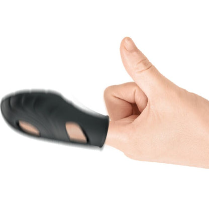 Close-up of the PRETTY LOVE Vibrador de Dedo Lich Silicone Preto, highlighting its design and texture.