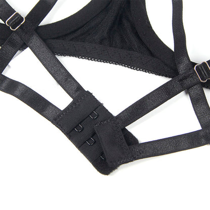 Conjunto de lingerie SUBBLIME preto com sutiã de laço ajustável e tanga.
