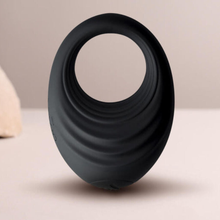 Anel peniano vibratório ROCKS-OFF Spire preto em silicone, com 10 funções de vibração e design ergonómico.