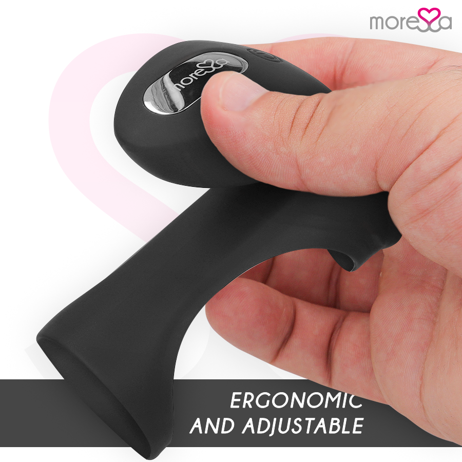 Close-up do Anel Vibrador MORESSA Brandon com Estimulador Clitoriano, destacando o design ergonômico e o silicone premium.