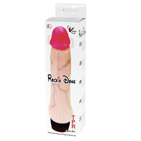Close-up do vibrador BAILE Rockin Dong Cyber Skin II, mostrando sua textura realista e detalhes.