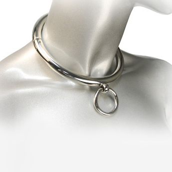 Colar BDSM METAL HARD em aço cromado com anel e fecho de chave Allen.