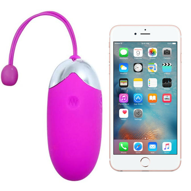 Close-up of the PRETTY LOVE Vibrador para Casais Abner com Controlo por App, showing its ergonomic design and smooth silicone texture.