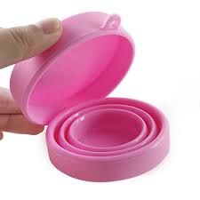 NINA KIKÍ Esterilizador de Copo Menstrual Dobrável em Silicone Médico, pronto para uso ou dobrado.