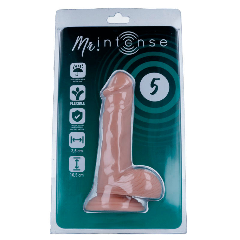 Close-up do MR INTENSE Dildo Realista 16.5 cm x 3.5 cm, mostrando a textura suave e forma ergonómica.