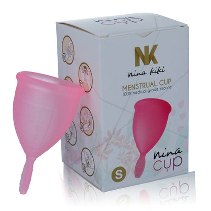 Copo menstrual NINA KIKÍ Rosa Tamanho S, feito de silicone médico para higiene íntima.