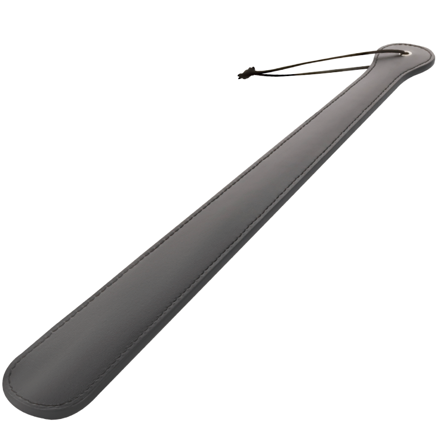 Close-up da Pá Fetiche Darkness Preta 48cm, ideal para jogos de BDSM.