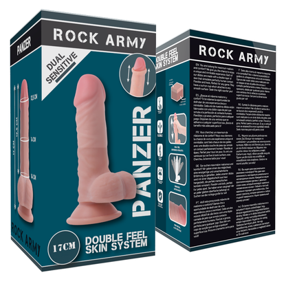 ROCKARMY Dildo Realista Dual Density Panzer de 17cm com ventosa, detalhe da textura e formato natural.