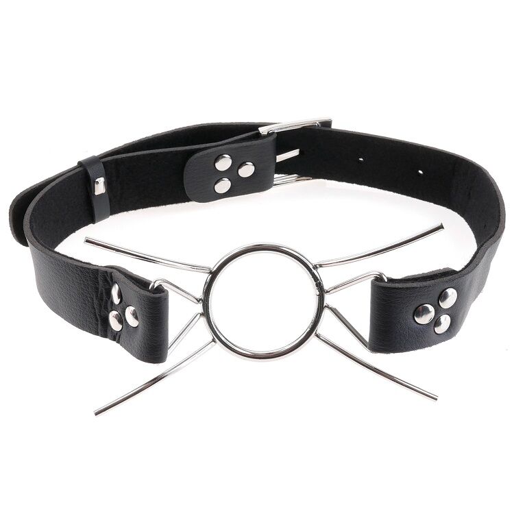 Close-up da Mordaça Aranha Fetish Fantasy Extreme, mostrando o anel de aço e as pernas de metal, ideal para sessões BDSM.
