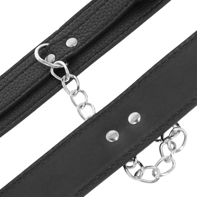 Algemas de couro texturado preto DARKNESS para BDSM e jogos de fetiche.