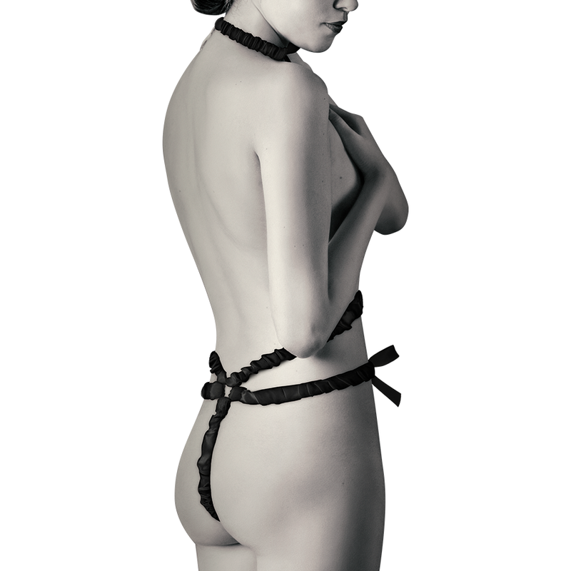 COQUETTE CHIC DESIRE Conjunto Lingerie Premium com Capas de Bico, exibindo detalhes do design e textura.
