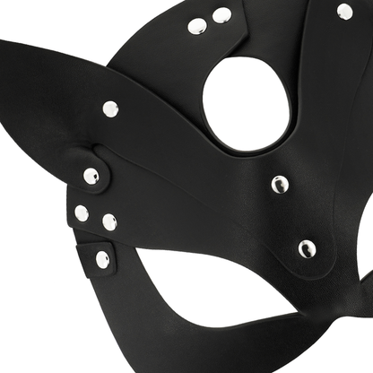 Máscara Coquette Chic Desire de couro vegano preto com orelhas de gato, para um look sensual e misterioso.