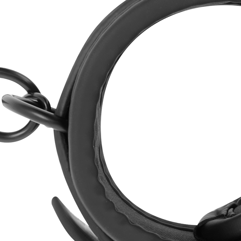 Conjunto Fetish Submissive de restrições de pernas abertas com algemas de neoprene e arnês de pescoço para BDSM.