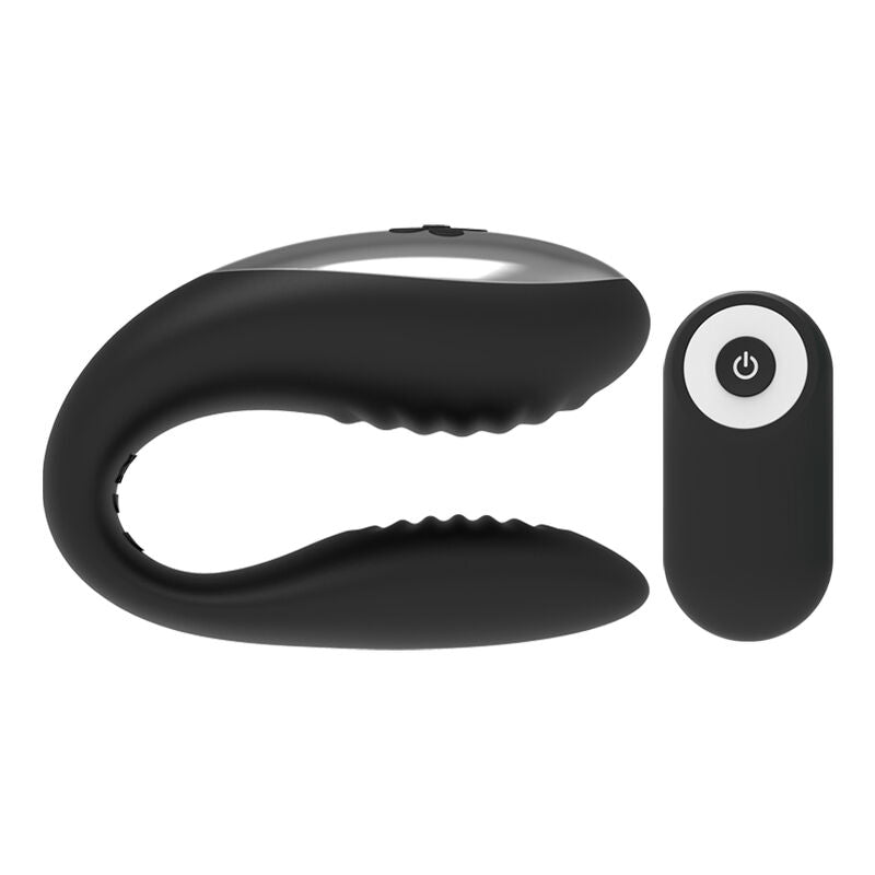 Close-up do vibrador BRILLY GLAM para casais com controle remoto, destacando seu design ergonômico e acabamento em silicone.